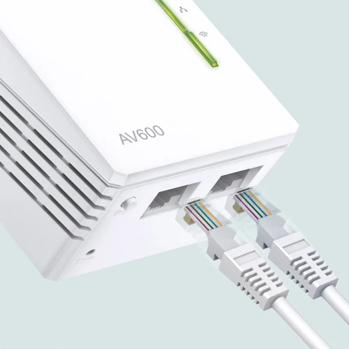 TP LINK AV600 Powerline Wi Fi Kit TL WPA4220 KIT Image 3